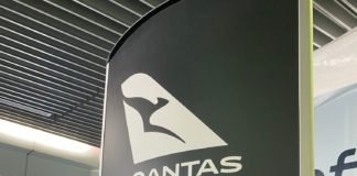 Qantas’ NEW Premium Boarding Qantas Premium Boarding Line