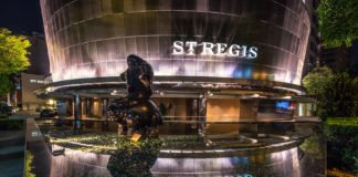 Hotel Review: St Regis Singapore