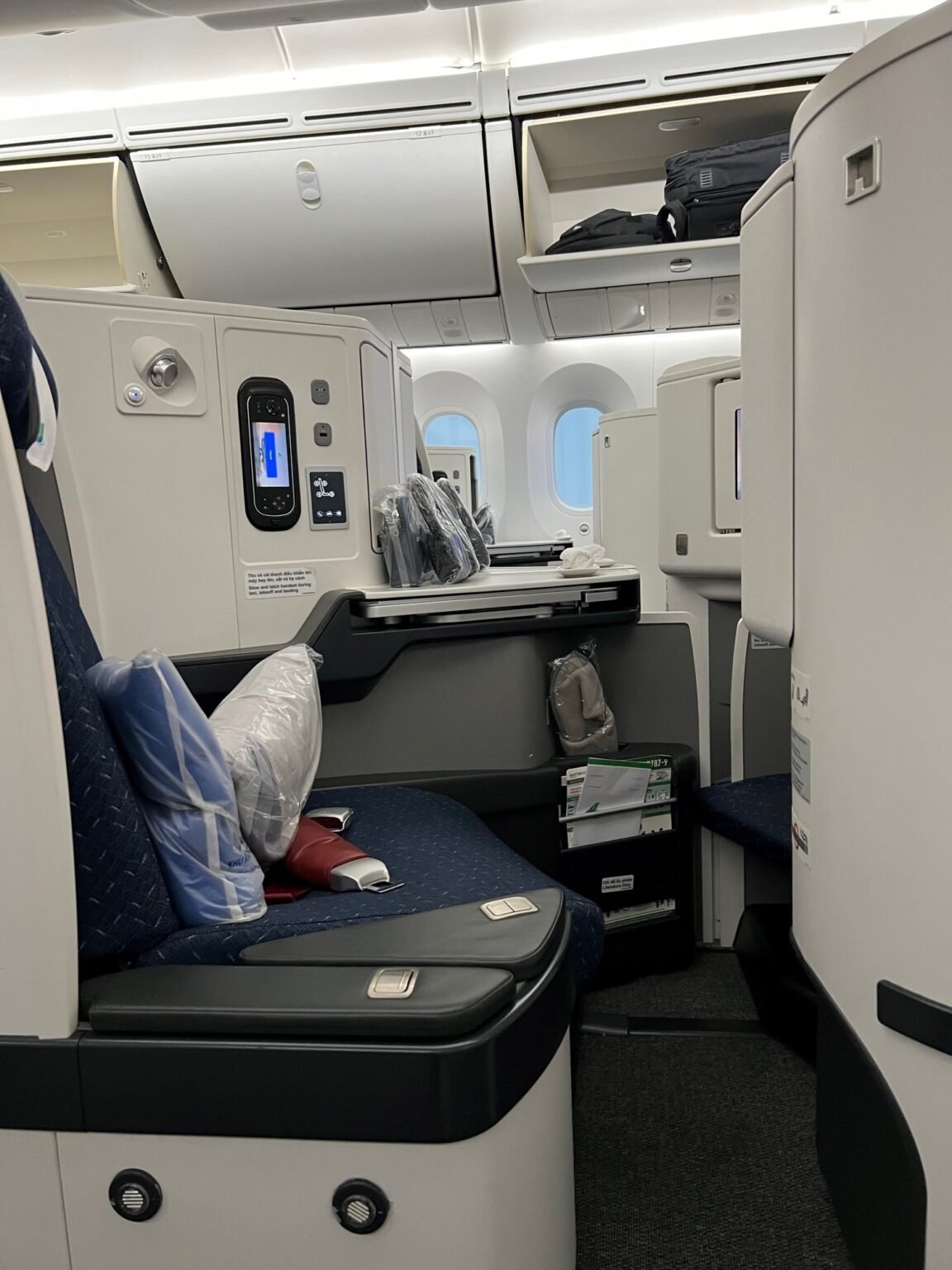 Flight Review QH88 SGNMEL on Bamboo Airways Business Class The Seat