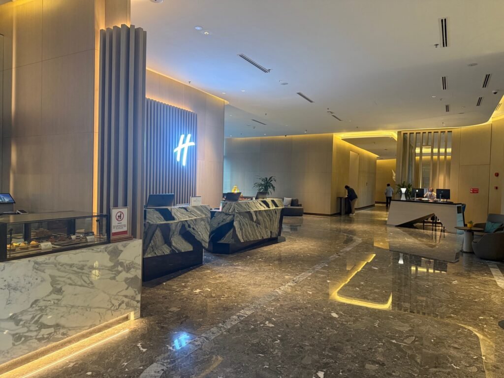 Hotel Review: Holiday Inn Bangsar Kuala Lumpur 2 The Seat in the Middle 2