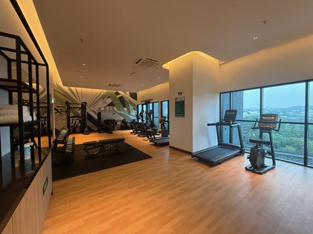 Hotel Review: Holiday Inn Bangsar Kuala Lumpur 12 The Seat in the Middle 12