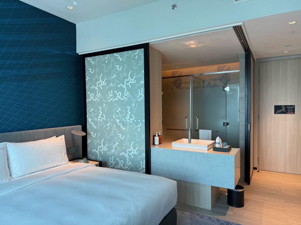 Hotel Review: Holiday Inn Bangsar Kuala Lumpur 9 The Seat in the Middle 9