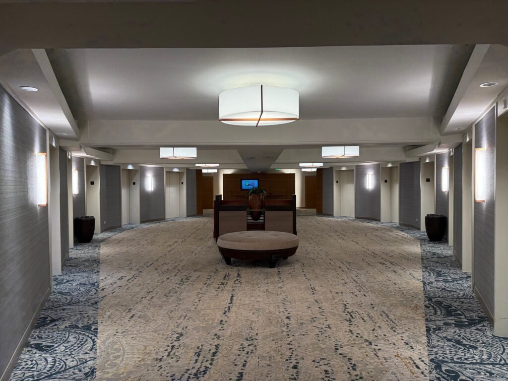 The Seat in the Middle 8