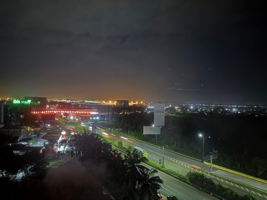 Hotel Review: Fairfield by Marriott Jakarta Soekarno-Hatta International Airport 11 The Seat in the Middle 11