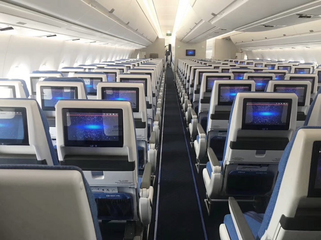 The Seat in the Middle 3