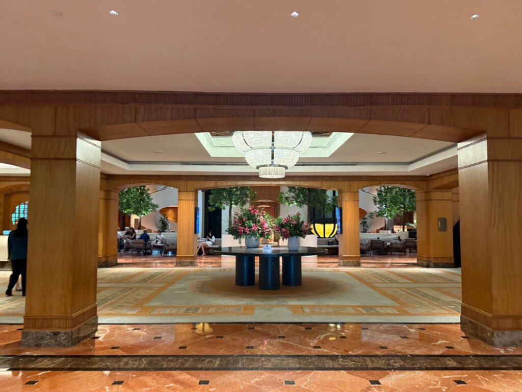 The Seat in the Middle 4