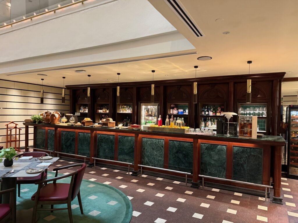 The Seat in the Middle 28