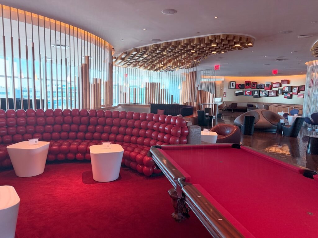 The Seat in the Middle 5