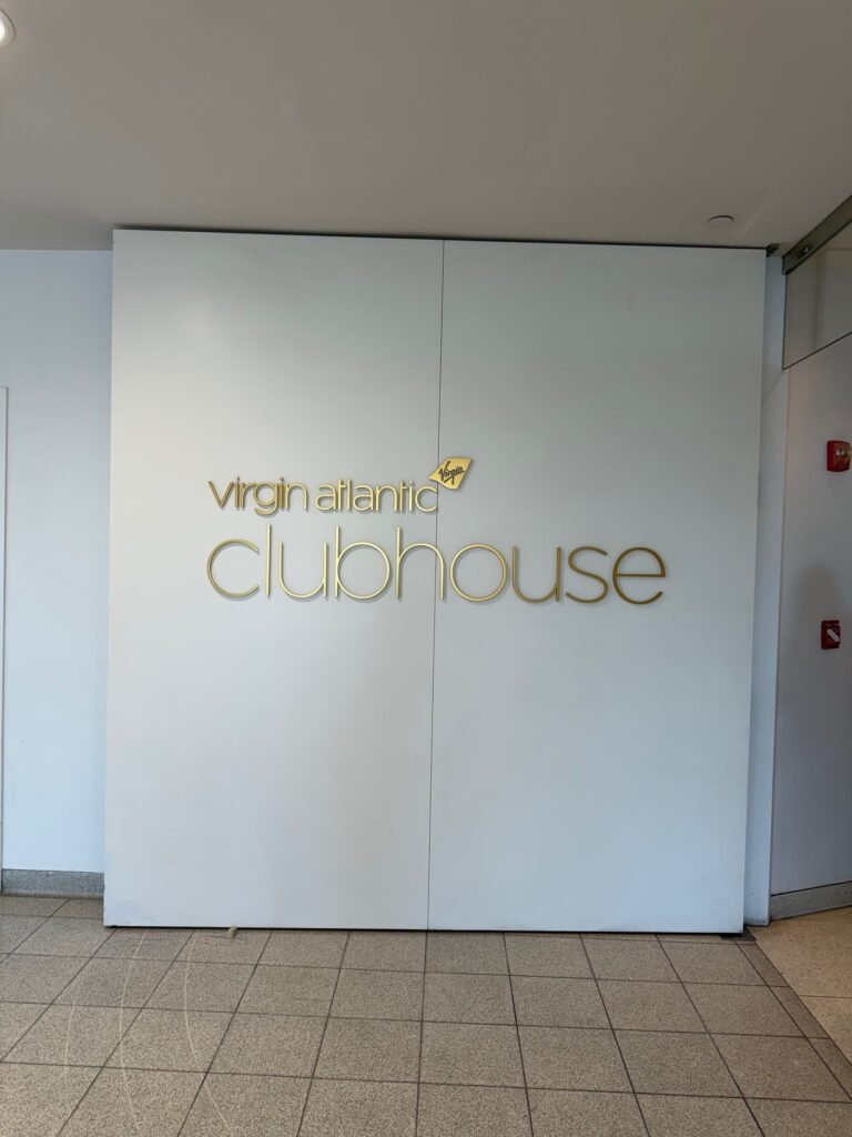 The Seat in the Middle 1