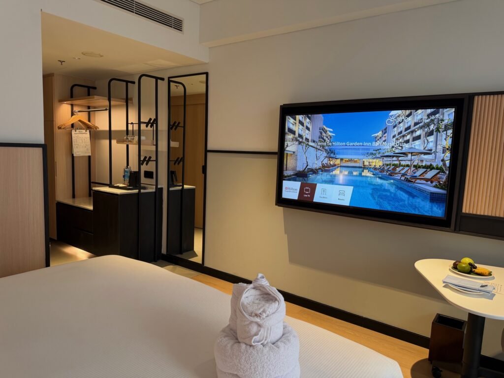 The Seat in the Middle 8