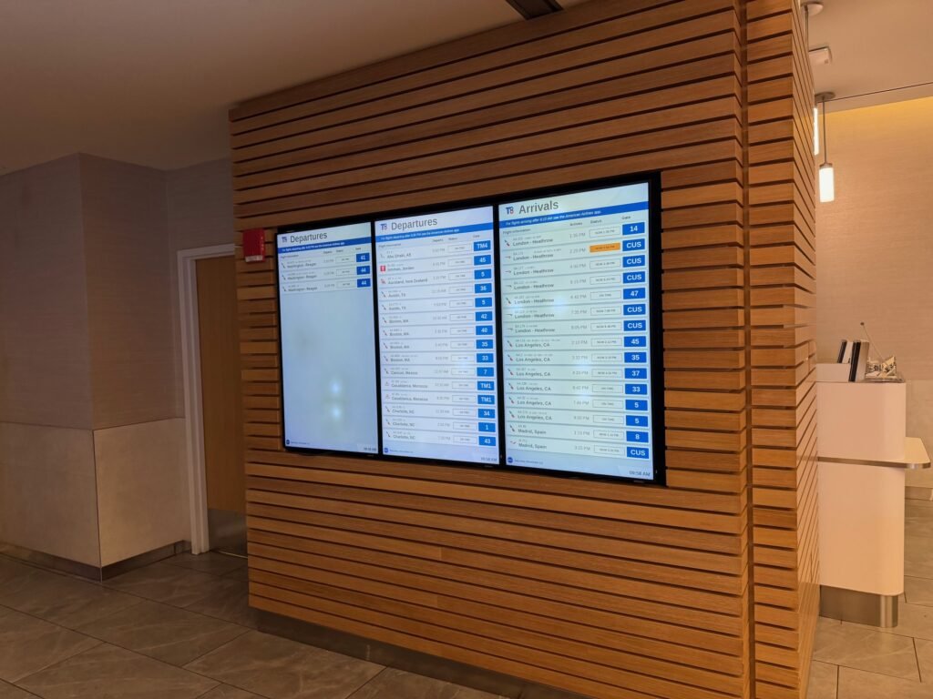 The Seat in the Middle 6