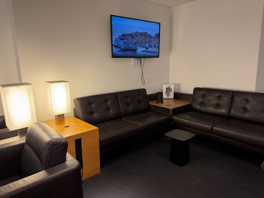 Lounge Review: HelloSky Lounge, JFK International Airport Terminal 4 2 The Seat in the Middle 2