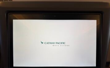 Flight Review: Cathay Pacific Aria Suite CX453/4 Premium Economy The Seat in the Middle 3