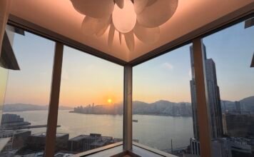 Hotel Review: Mondrian Hong Kong The Seat in the Middle 4