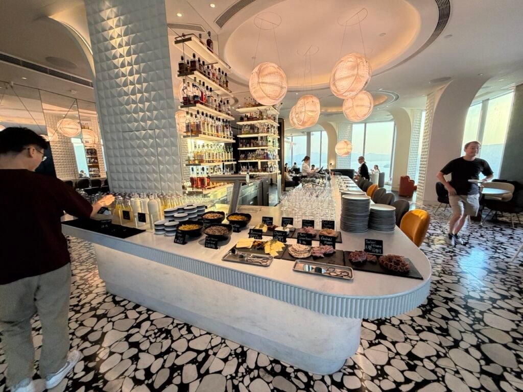 The Seat in the Middle 16