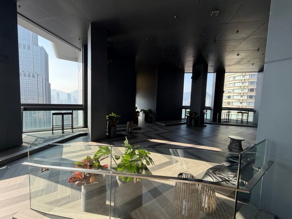 The Seat in the Middle 27