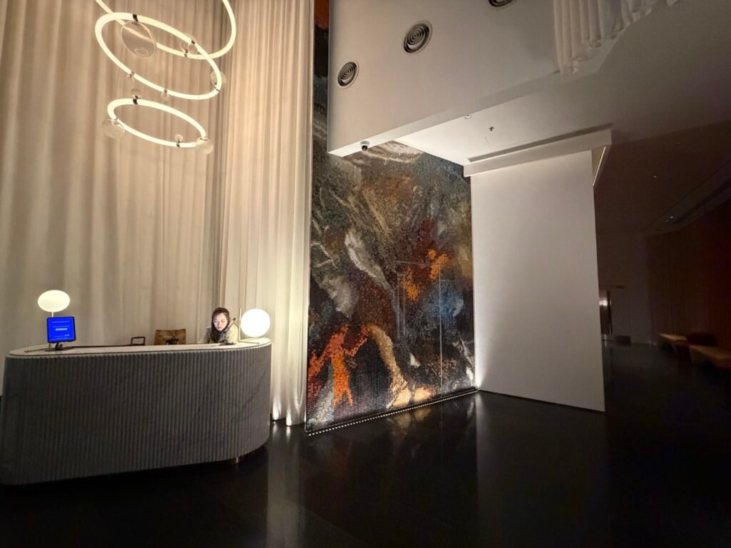 The Seat in the Middle 20