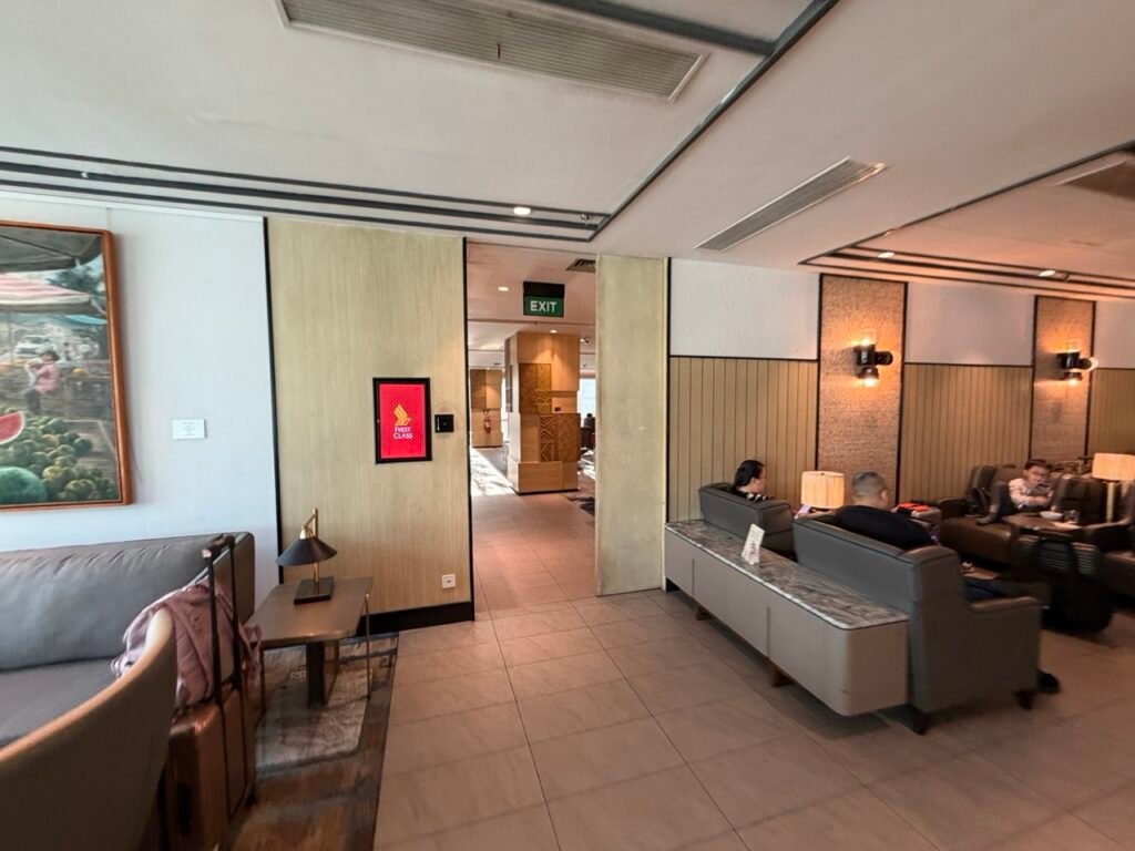 The Seat in the Middle 11