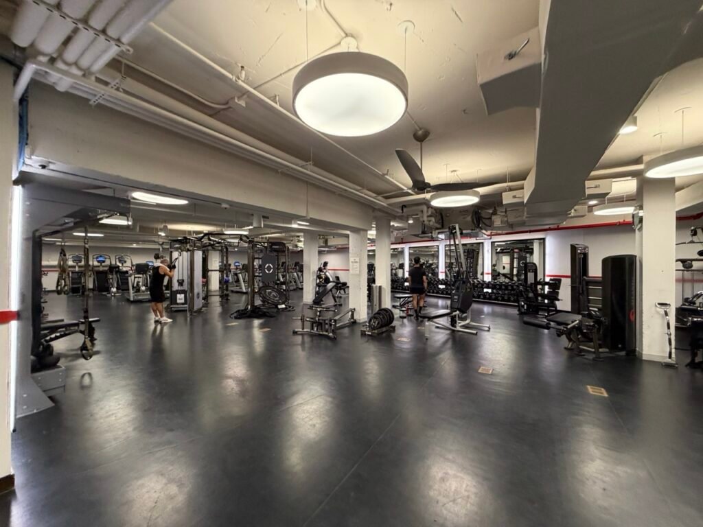 The Seat in the Middle 31