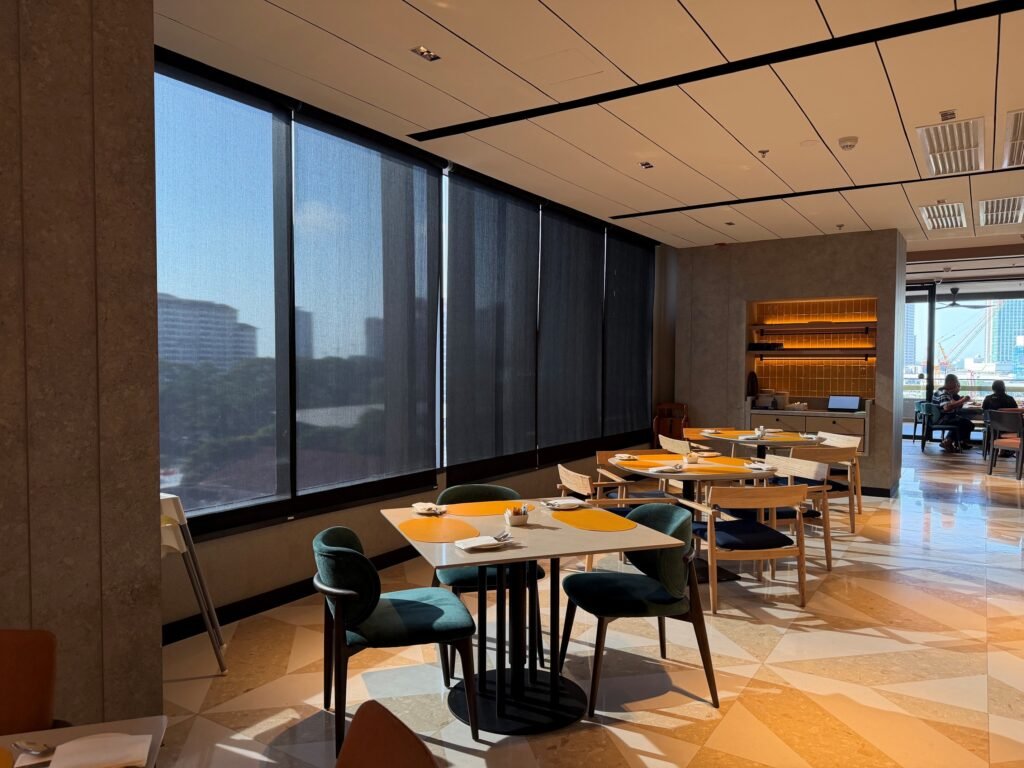 The Seat in the Middle 23