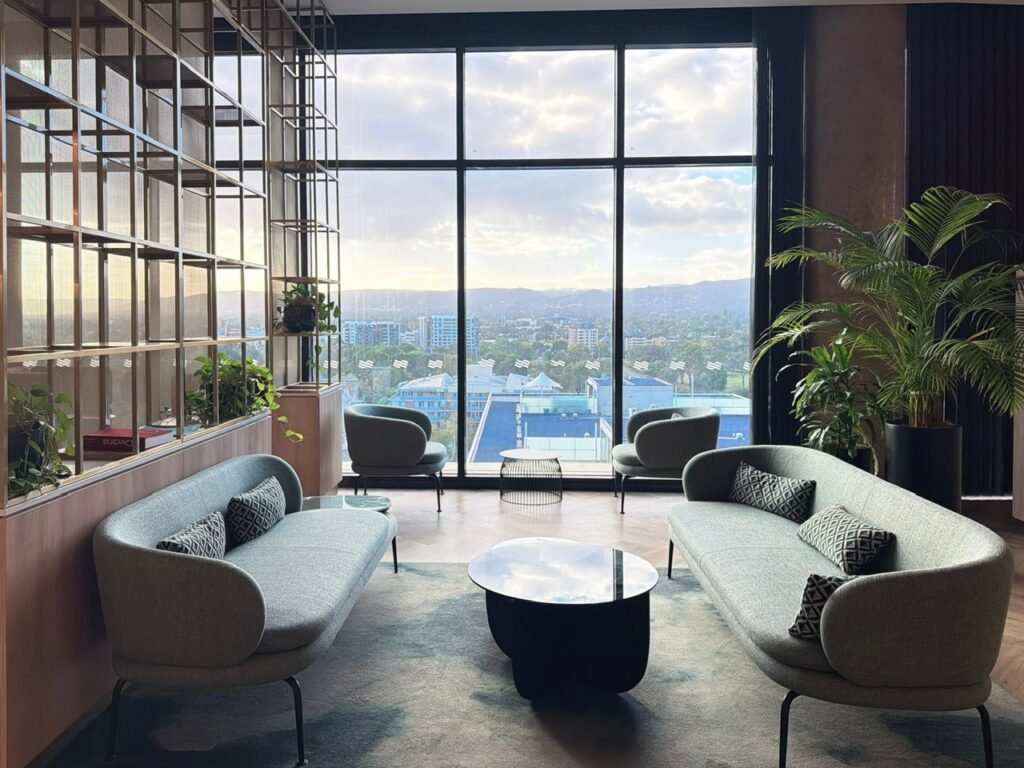 Hotel Review: Crowne Plaza Adelaide 17 The Seat in the Middle 17