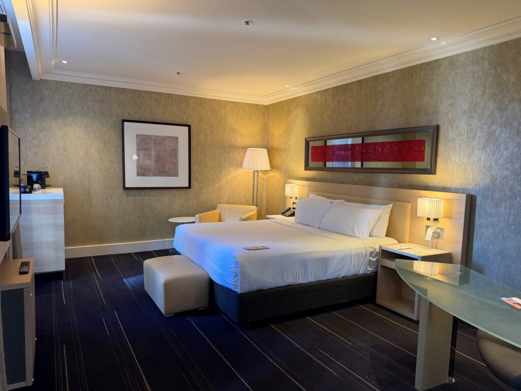 Hotel Review: InterContinental Melbourne 7 The Seat in the Middle 7