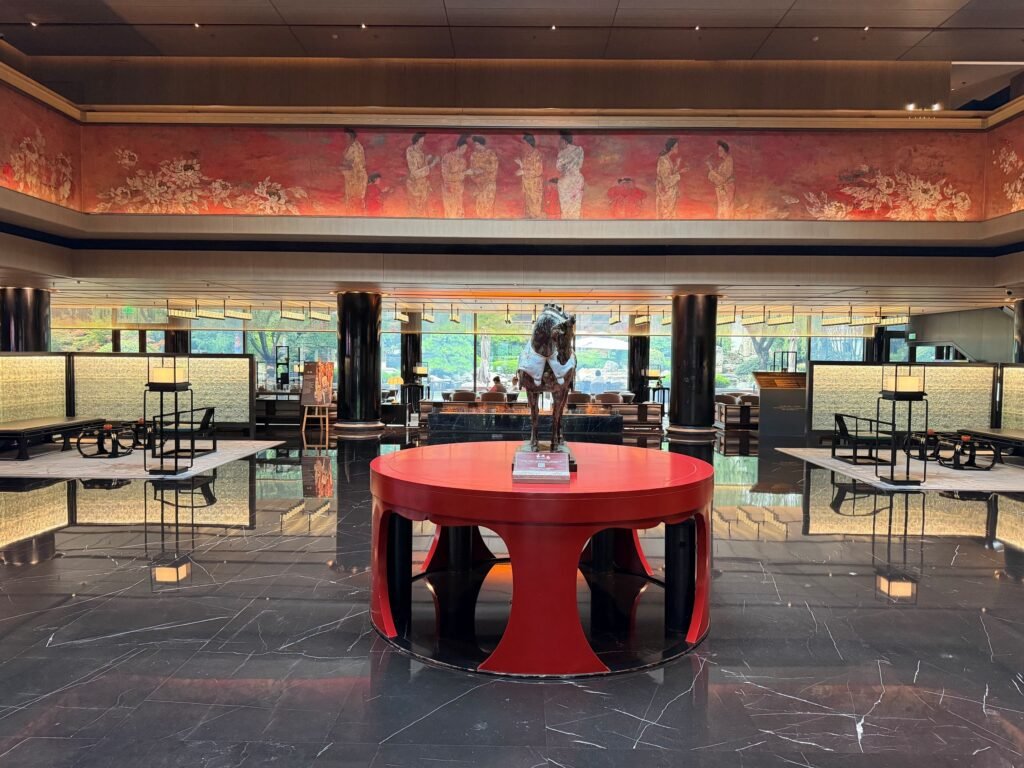 Hotel Review: Hualuxe Xian Tanghua Hotel, Xian 5 The Seat in the Middle 5