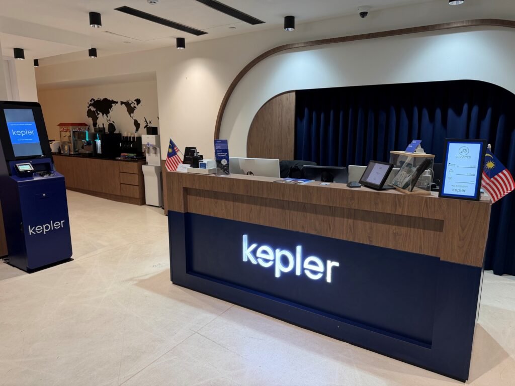 Hotel Review: Kepler Club, Kuala Lumpur KLIA International Airport 2 The Seat in the Middle 2