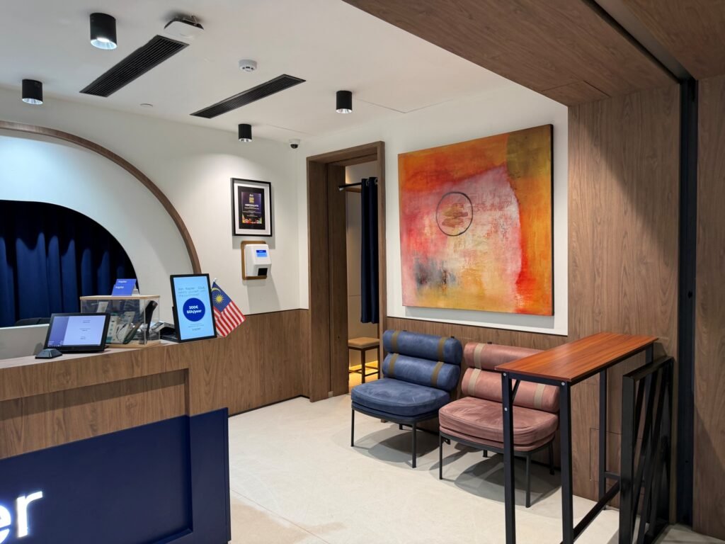 Hotel Review: Kepler Club, Kuala Lumpur KLIA International Airport 4 The Seat in the Middle 4