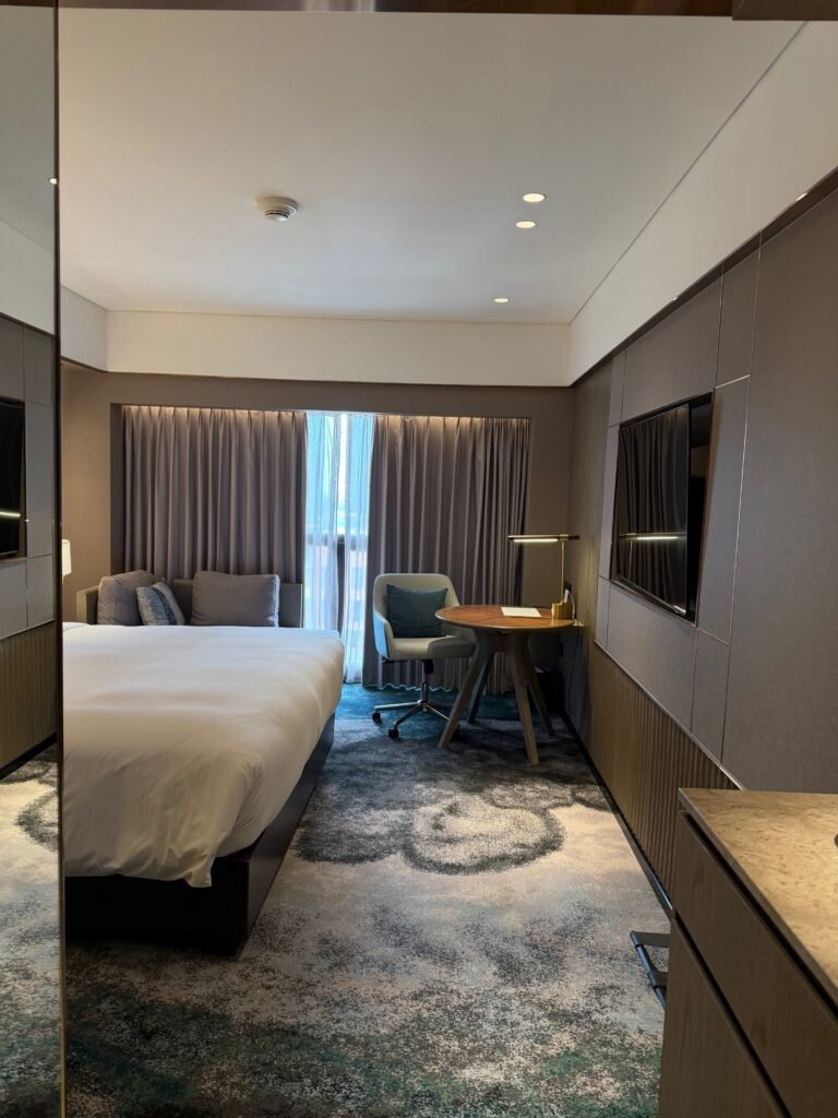 Hotel Review: Sari Pacific Autograph Collection, Jakarta 8 The Seat in the Middle 8
