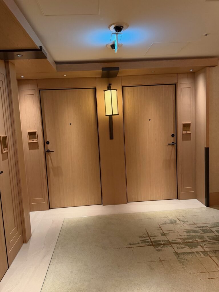 Hotel Review: Waldorf Astoria Osaka 7 The Seat in the Middle 7