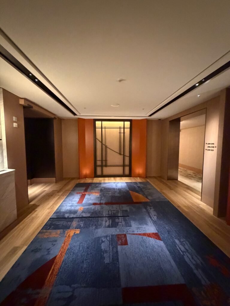 Hotel Review: Waldorf Astoria Osaka 6 The Seat in the Middle 6