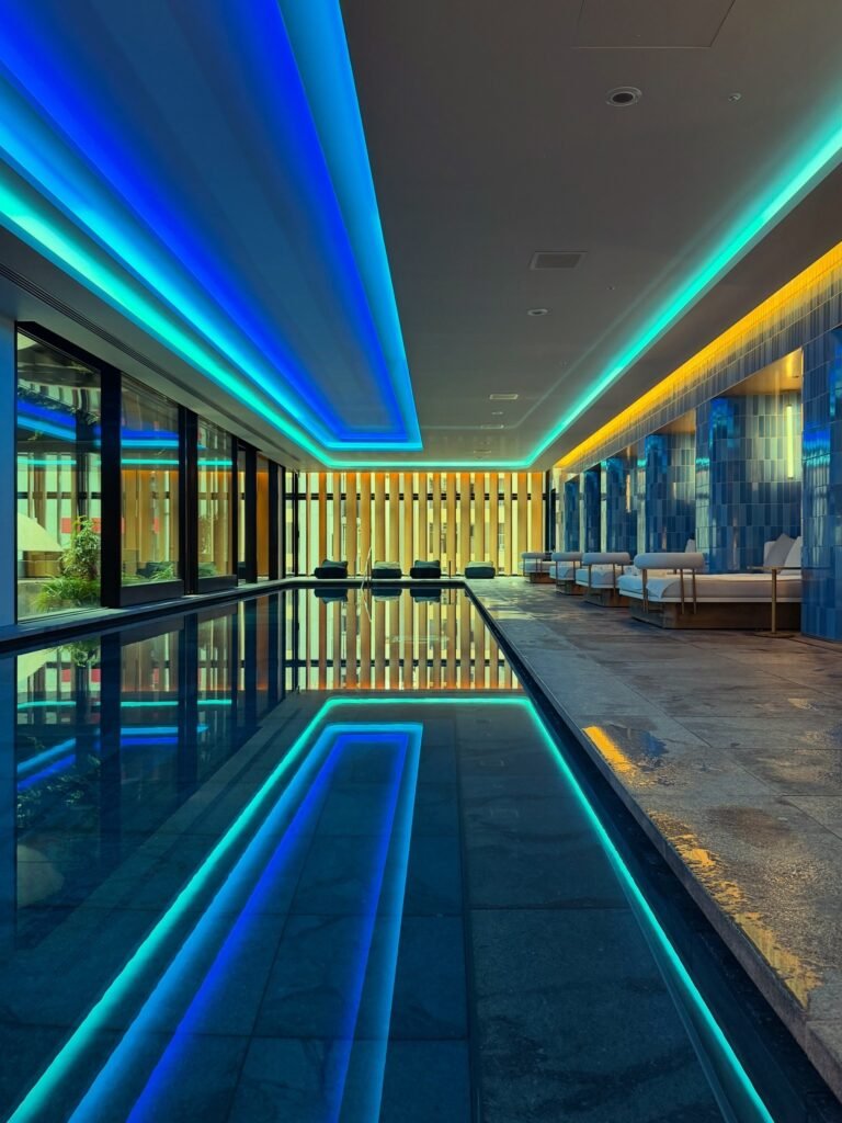 Hotel Review: W Osaka 29 The Seat in the Middle 29