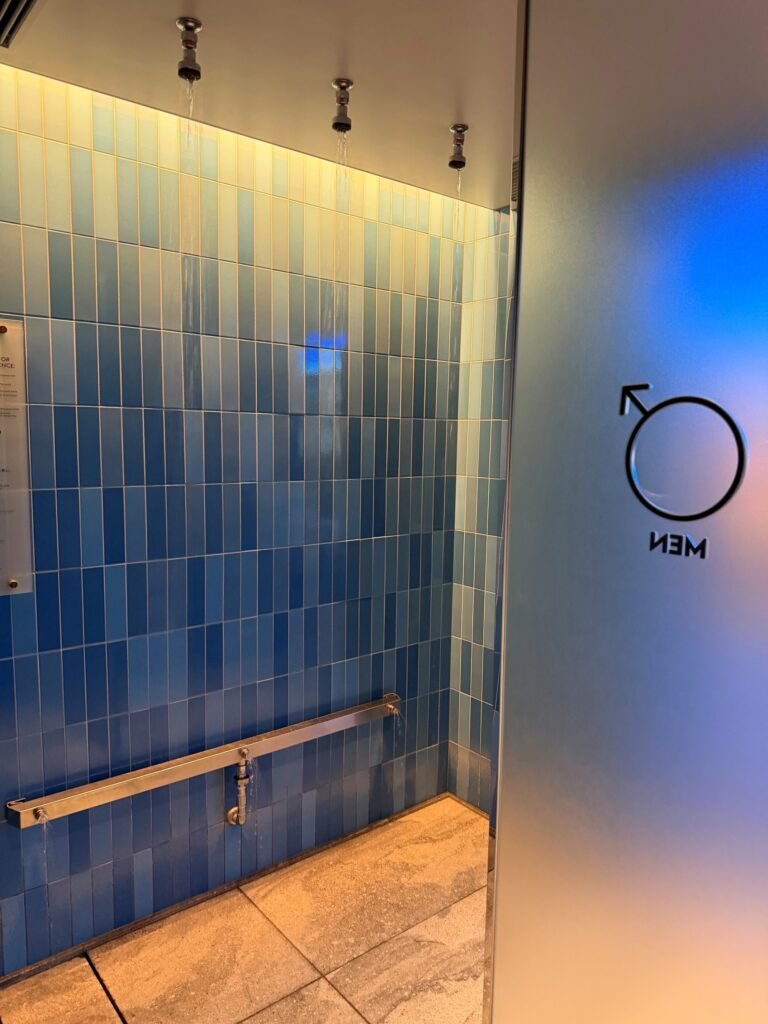 Hotel Review: W Osaka 31 The Seat in the Middle 31