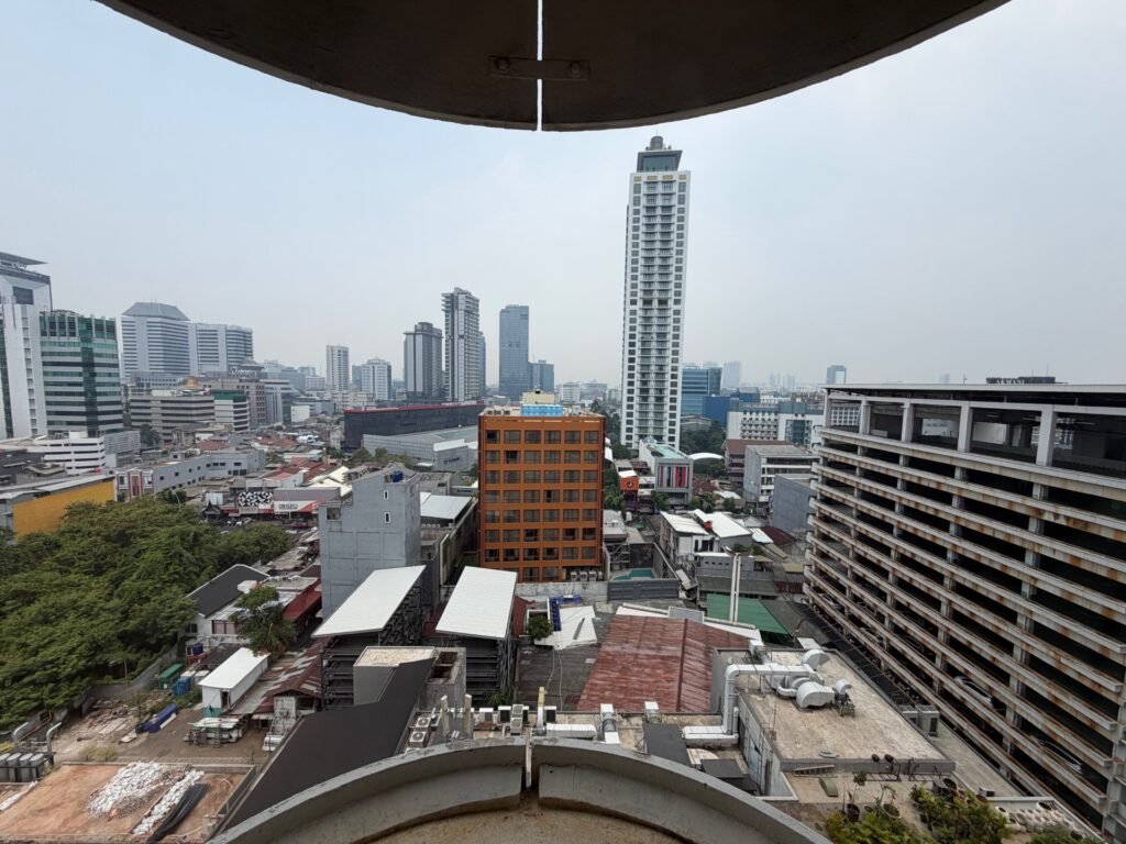 Hotel Review: Sari Pacific Autograph Collection, Jakarta 13 The Seat in the Middle 13
